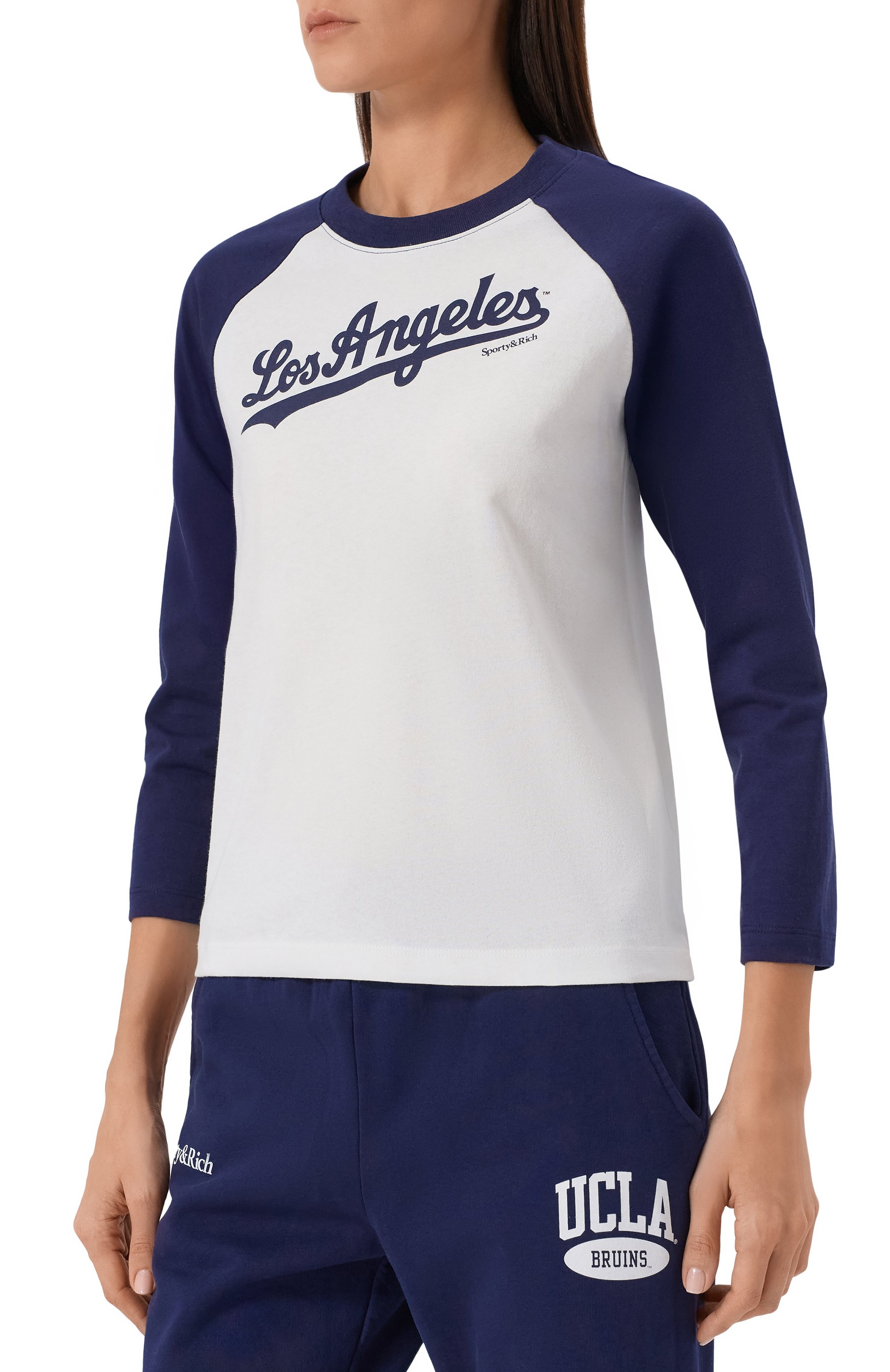 Хлопковый лонгслив sporty & rich x la dodgers SPORTY AND RICH белого цвета по цене 17550 руб., арт. T0046627667WH50, фото 3 Хлопковый лонгслив sporty & rich x la dodgers SPORTY AND RICH, арт. T0046627667WH50, фото 3