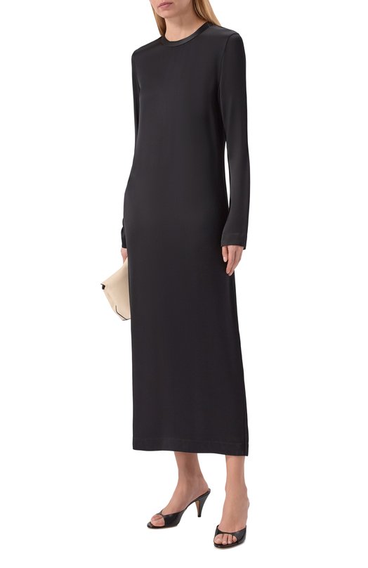 Платье из вискозы TOTEME 261-WRD0275-FB0546 Чёрный  261-WRD0275-FB0546 Фото 2