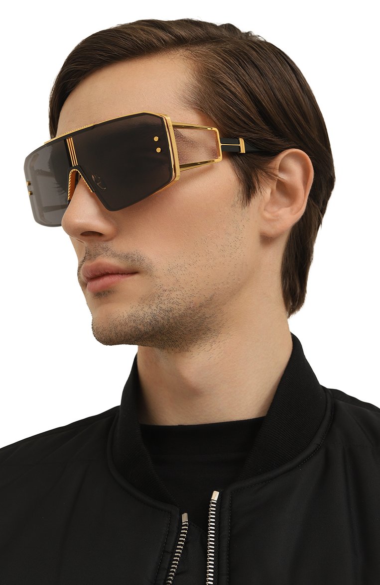 Женские солнцезащитные очки BALMAIN черного цвета, арт. BPS-146A | Фото 3 (Тип очков: С/з; Кросс-КТ: С/з-унисекс; Региональные ограничения белый список (Axapta Mercury): Не проставлено; Нос: Не проставлено; Материал: Металл, Пластик; Оптика Гендер: оптика-унисекс; Очки форма: Маска)