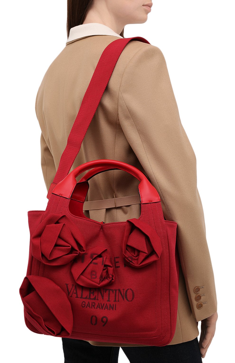 Сумка-шопер atelier 09 small VALENTINO красного цвета по цене 239500 руб., арт. WW2B0J36/JUX, фото 5 Сумка-шопер atelier 09 small VALENTINO, арт. WW2B0J36/JUX, фото 5