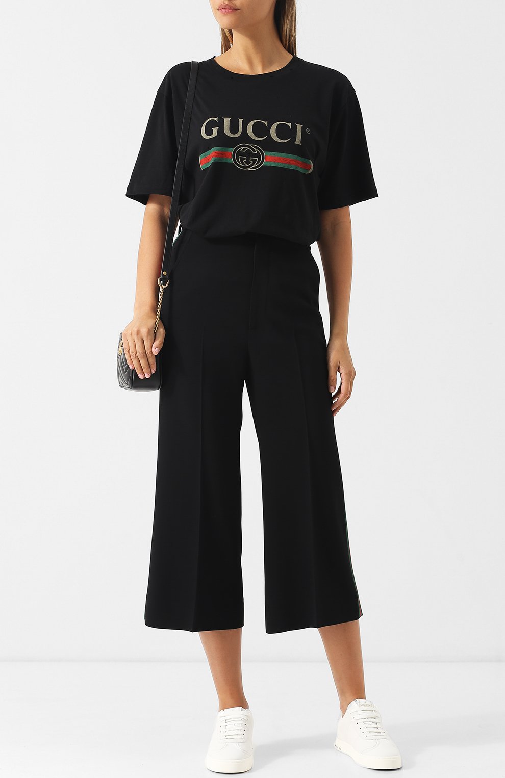 Хлопковая футболка GUCCI черного цвета по цене 53200 руб., арт. 457095/X5L89, фото 2 Хлопковая футболка GUCCI, арт. 457095/X5L89, фото 2