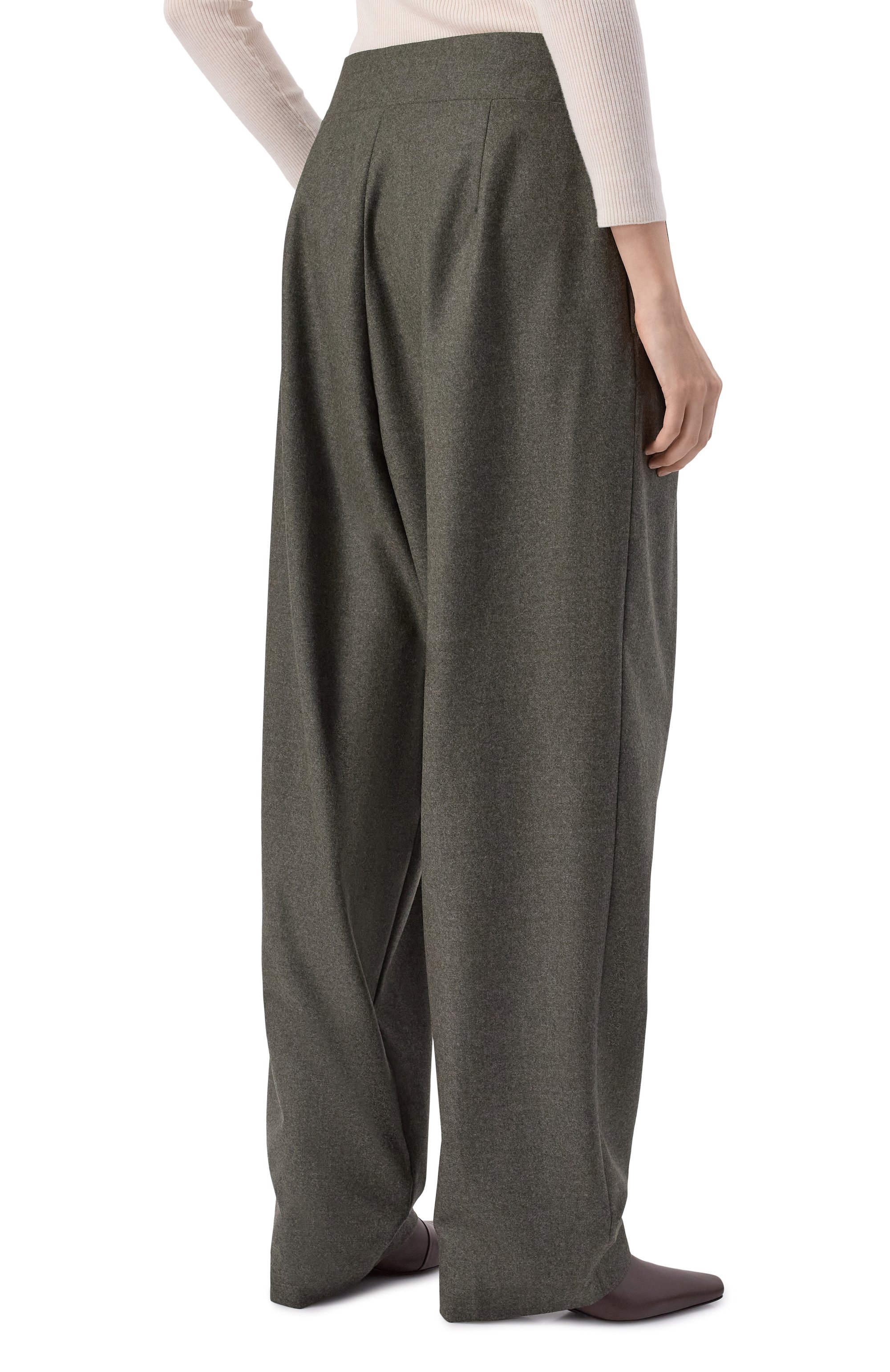 Шерстяные брюки ARMARIUM темно-зеленого цвета по цене 112000 руб., арт. P036/W025, фото 4 Шерстяные брюки ARMARIUM, арт. P036/W025, фото 4