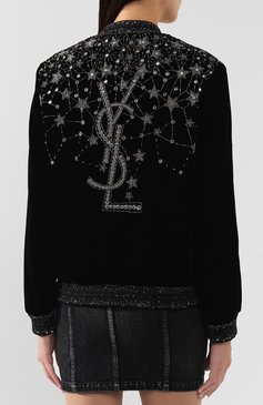 Женс�кий бомбер из вискозы SAINT LAURENT черного цвета, арт. 579965/Y525R | Фото 4 (Рукава: Длинные; Статус проверки: Проверена категория; Материал внешний: Вискоза, Купро, Растительное волокно; Материал подклада: Купро; Длина (верхняя одежда): Короткие; Кросс-КТ: Куртка, Утепленные; Материал сплава: Проставлено; Драгоценные камни: Проставлено; Автоматизация Diginetica: Не назначено)