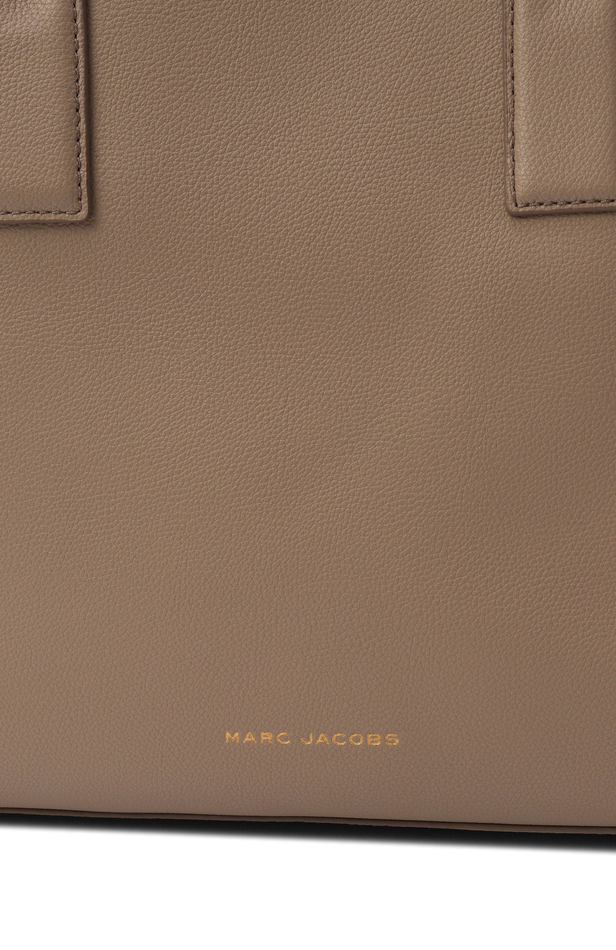 Сумка-тоут the pop j marc work MARC JACOBS (THE) светло-бежевого цвета по цене 62100 руб., арт. 2P6HTT019H01, фото 6 Сумка-тоут the pop j marc work MARC JACOBS (THE), арт. 2P6HTT019H01, фото 6