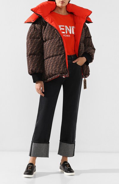 Двусторонний пуховик FENDI оранжевого цвета по цене 188000 руб., арт. FAA427 A6JB, фото 2 Двусторонний пуховик FENDI, арт. FAA427 A6JB, фото 2