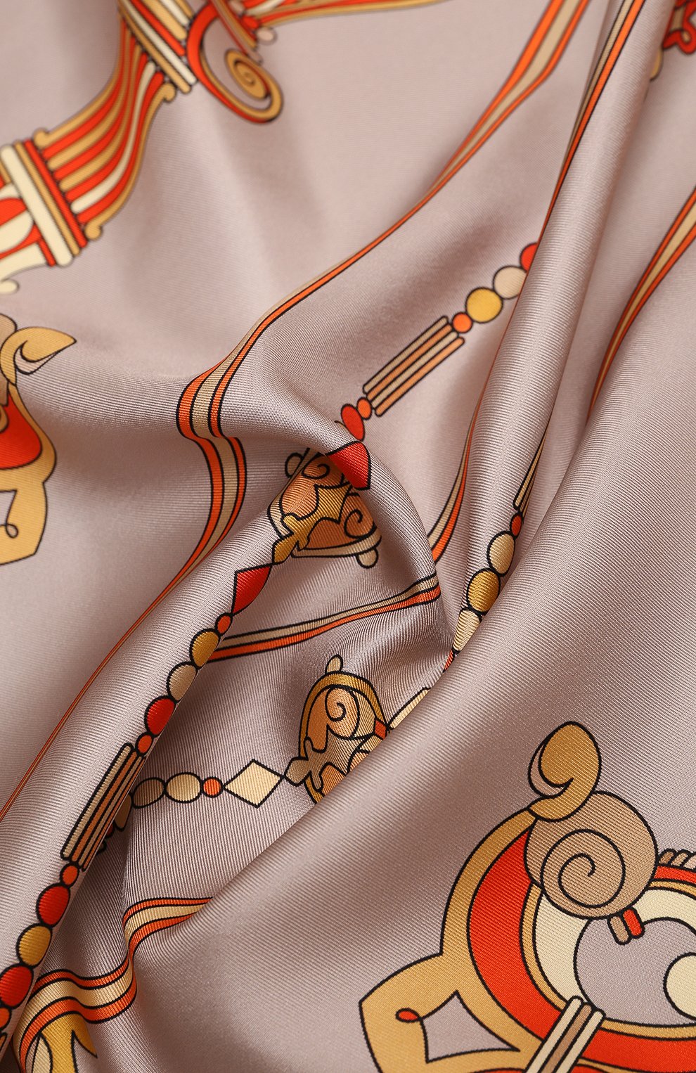 Шелковый платок time RADICAL CHIC оранжевого цвета по цене 17940 руб., арт. 443981.07.02, фото 4 Шелковый платок time RADICAL CHIC, арт. 443981.07.02, фото 4