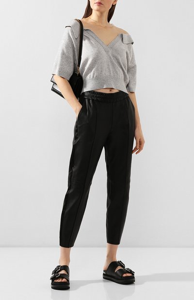 Кожаные брюки SPRWMN черного цвета по цене 99500 руб., арт. J0G-011-L/SLIM J0GGER SATEEN TUX, фото 2 Кожаные брюки SPRWMN, арт. J0G-011-L/SLIM J0GGER SATEEN TUX, фото 2