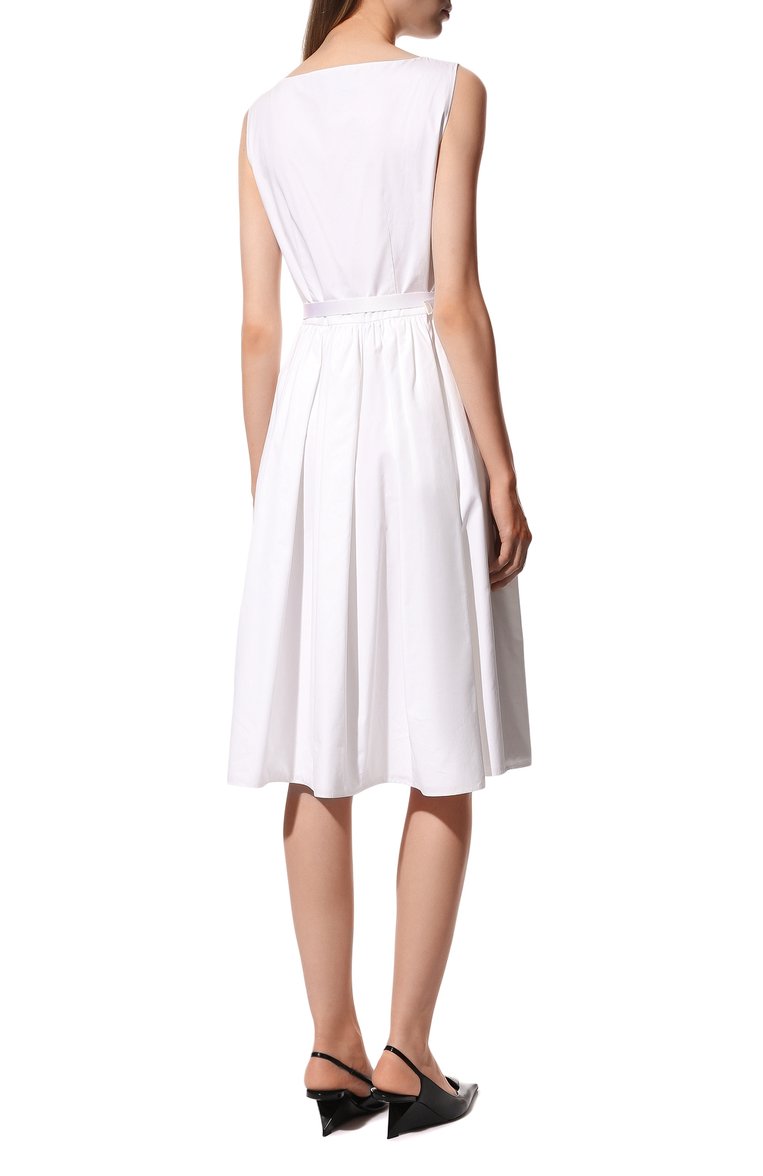 Женское хлопковое платье PRADA белого цвета, арт. P3F65H-1UCX-F0009-211 | Фото 4 (Материал внешний: Хлопок; Длина Ж (юбки, платья, шорты): До колена; Женское Кросс-КТ: Платье-одежда; Случай: Повседневный; Стили: Кэжуэл)