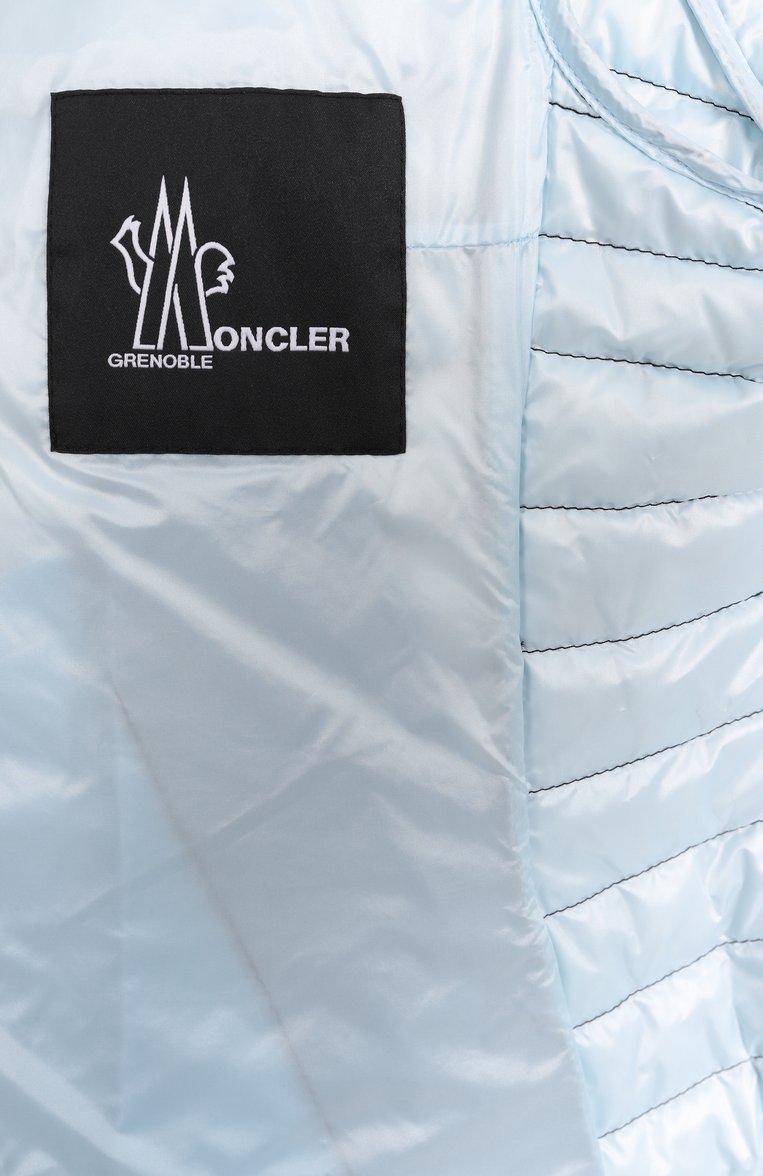 Женский пуховая куртка MONCLER GRENOBLE черного цвета, арт. 1A000085/8595B | Фото 7 (Материал внешний: Синтетический материал; Рукава: Длинные; Материал подклада: Синтетический материал; Материал утеплителя: Пух и перо; Длина (верхняя одежда): Короткие; Кросс-КТ: Куртка, Утепленные; Женское Кросс-КТ: Подстежка; Стили: Спорт)