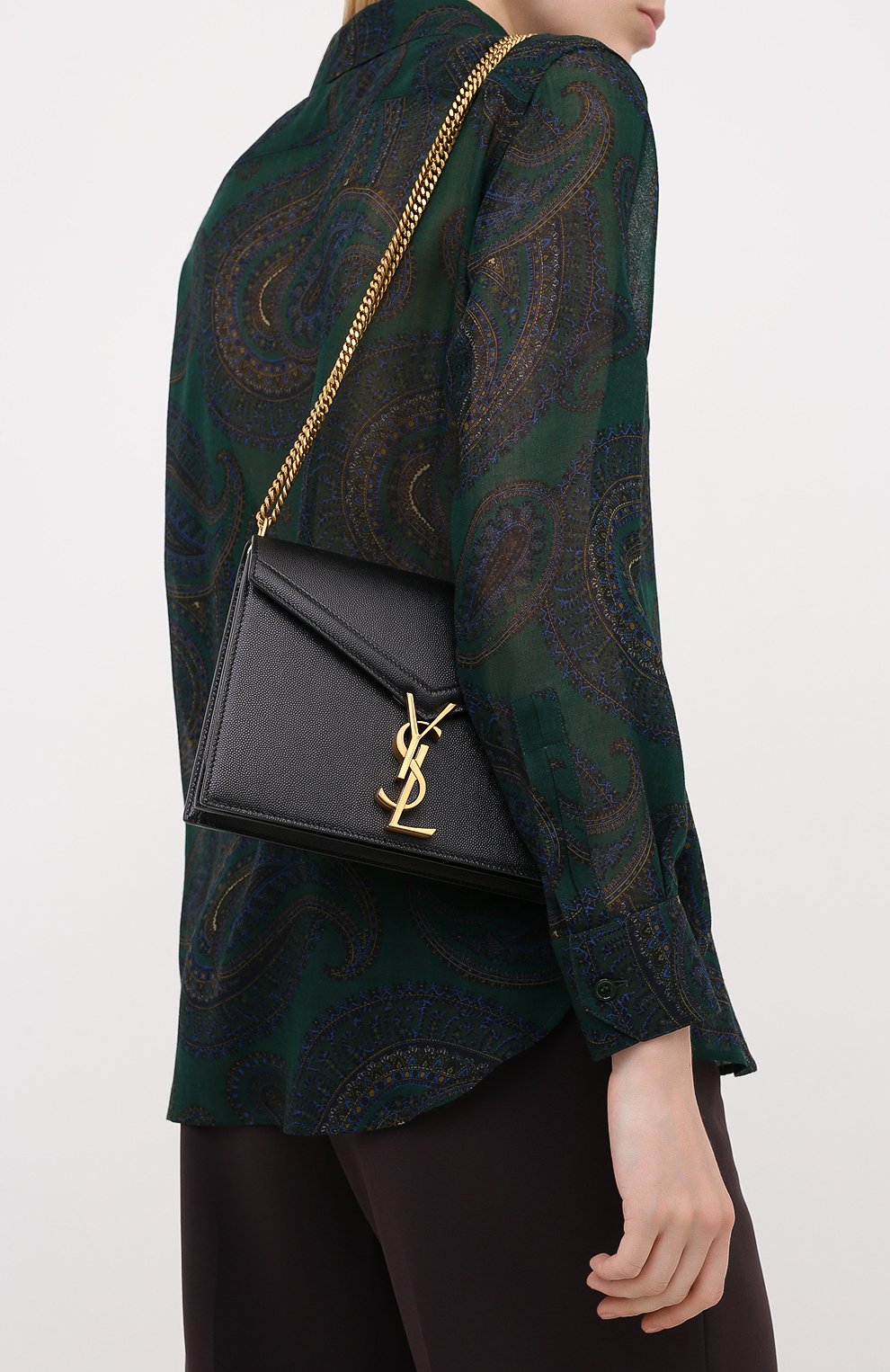 Сумка cassandra medium SAINT LAURENT черного цвета по цене 186000 руб., арт. 532750/B0W0W, фото 5 Сумка cassandra medium SAINT LAURENT, арт. 532750/B0W0W, фото 5