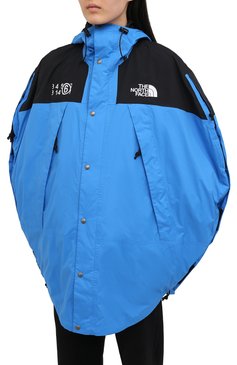 Женская куртка mm6 x the north face MM6 голубого цвета, арт. S62AN0040/S53390 | Фото 6 (Кросс-КТ: Куртка, Ветровка; Рукава: Короткие; Длина (верхняя одежда): До середины бедра; Региональные �ограничения белый список (Axapta Mercury): Не проставлено; Материал внешний: Синтетический материал; Материал сплава: Проставлено; Материал подклада: Синтетический материал; Драгоценные камни: Проставлено)