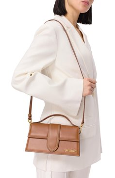 Женская сумка le grand bambino JACQUEMUS светло-коричневого цвета, арт. 22H213BA007 | Фото 2 (Размер: small; Материал: Натуральная кожа; Ремень/цепочка: На ремешке; Автоматизация состава: Проставлено; Автоматизация ТО: Проставлено)