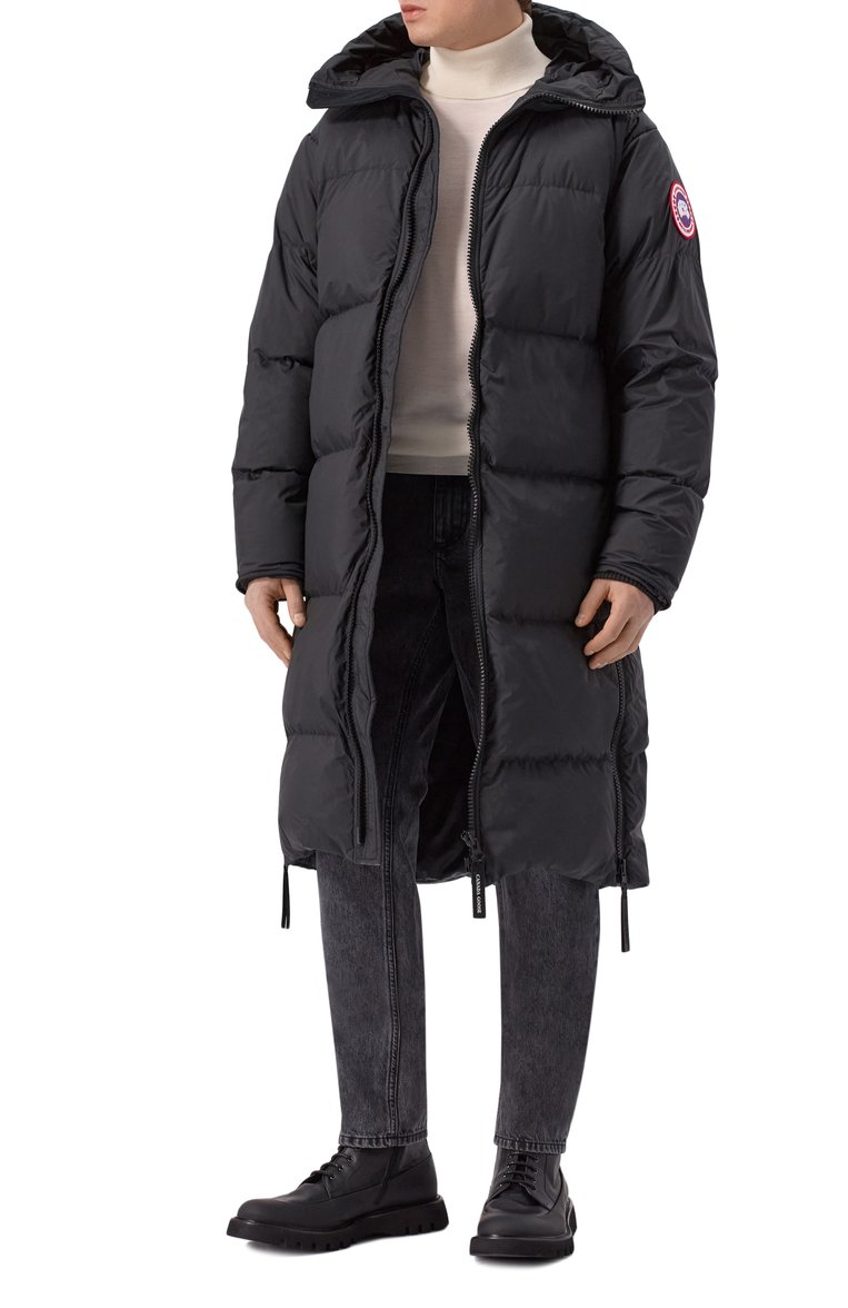 Мужская пуховик lawrence CANADA GOOSE черного цвета, арт. 2800M | Фото 2 (Рукава: Длинные; Материал подклада: Синтетический материал; Материал утеплителя: Пух и перо; Длина (верхняя одежда): До колена; Мужское Кросс-КТ: пуховик-длинный; Стили: Кэжуэл; Материал внешний: Синтетический материал)