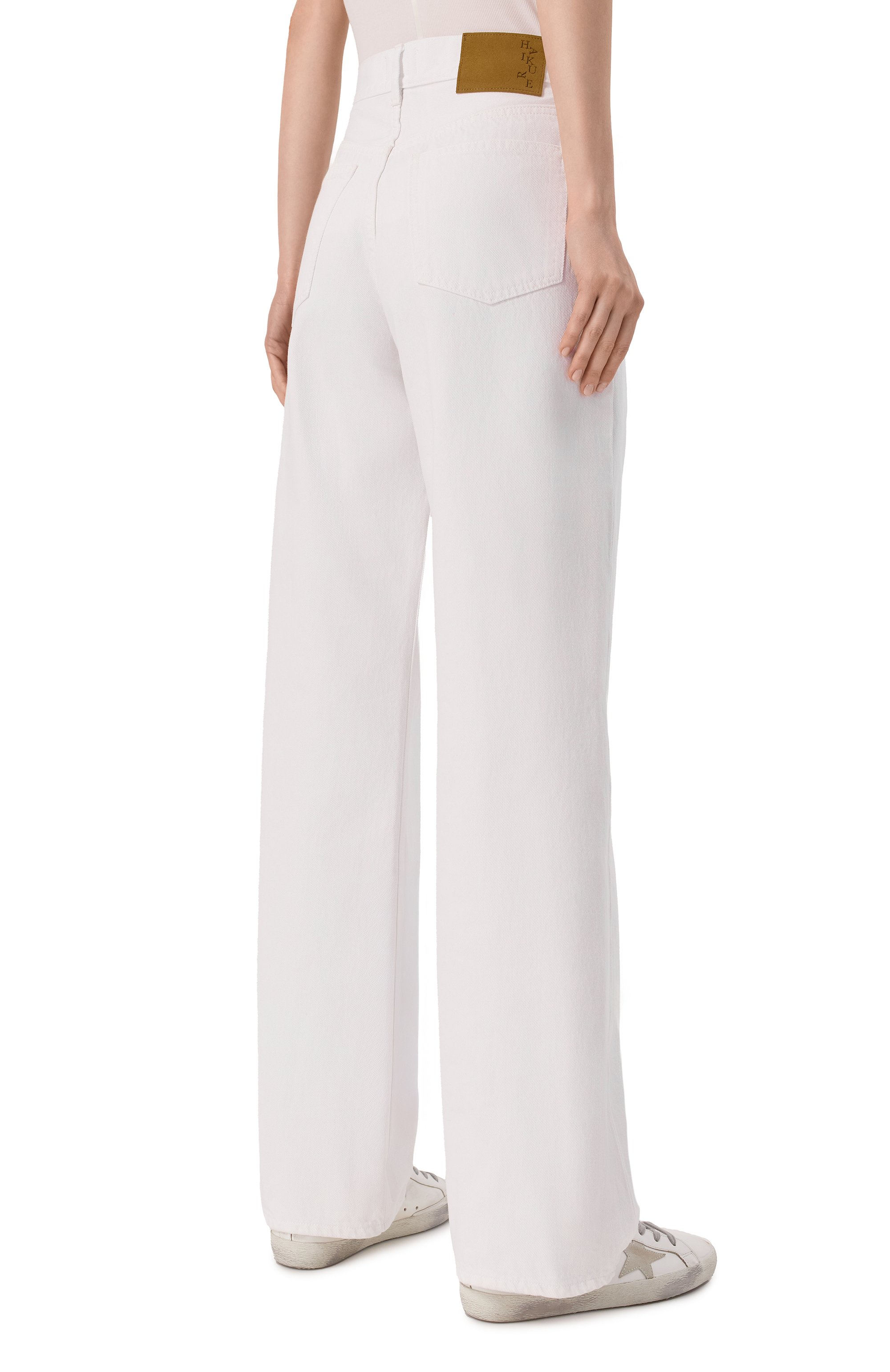 Джинсы HAIKURE белого цвета по цене 28750 руб., арт. HEW03185GF143T0503, фото 4 Джинсы HAIKURE, арт. HEW03185GF143T0503, фото 4