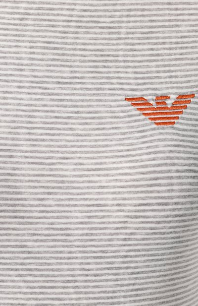 Футболка в полоску EMPORIO ARMANI серого цвета по цене 14450 руб., арт. 3G2T67/2JAQZ, фото 5 Футболка в полоску EMPORIO ARMANI, арт. 3G2T67/2JAQZ, фото 5