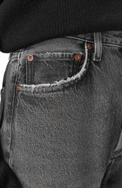 Джинсы 90's pinch waist AGOLDE серого цвета по цене 52400 руб., арт. A9187B1346, фото 5 Джинсы 90's pinch waist AGOLDE, арт. A9187B1346, фото 5