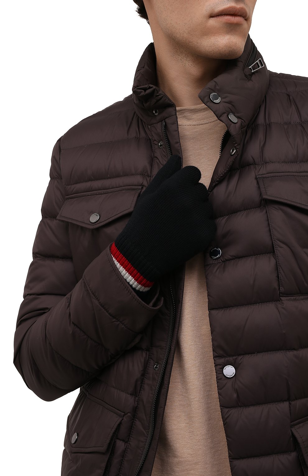 Шерстяные перчатки MONCLER черного цвета по цене 14950 руб., арт. G2-091-3A000-04-A9575, фото 2 Шерстяные перчатки MONCLER, арт. G2-091-3A000-04-A9575, фото 2