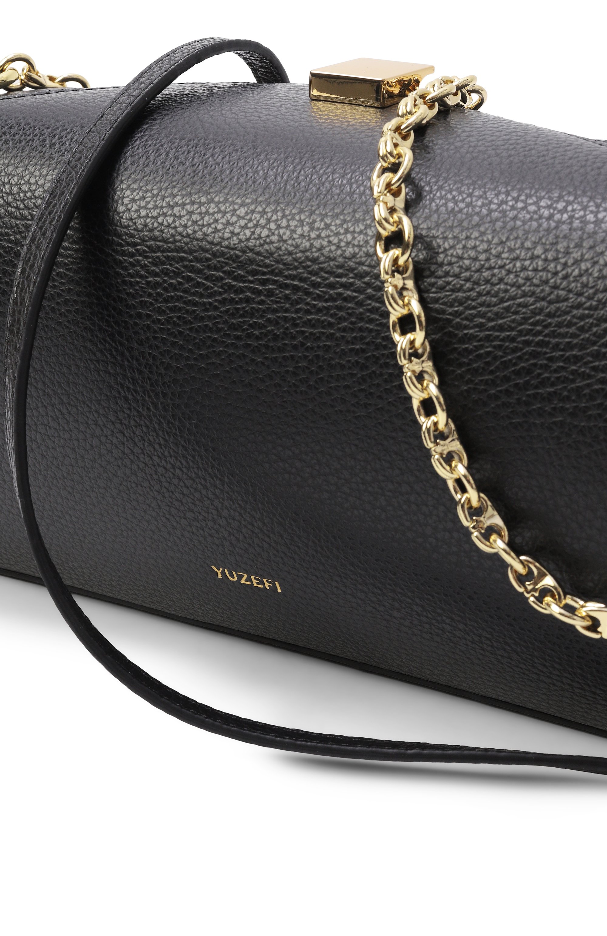 Сумка oyster clutch YUZEFI черного цвета по цене 68250 руб., арт. 0YSTER CLUTCH/PEBBLE GRAIN LEATHER, фото 6 Сумка oyster clutch YUZEFI, арт. 0YSTER CLUTCH/PEBBLE GRAIN LEATHER, фото 6