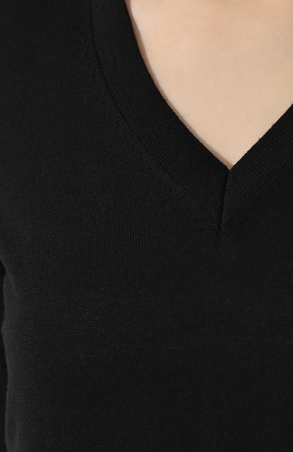 Шерстяной пуловер EMPORIO ARMANI черного цвета по цене 25900 руб., арт. 3G2MY2/2M8CZ, фото 5 Шерстяной пуловер EMPORIO ARMANI, арт. 3G2MY2/2M8CZ, фото 5