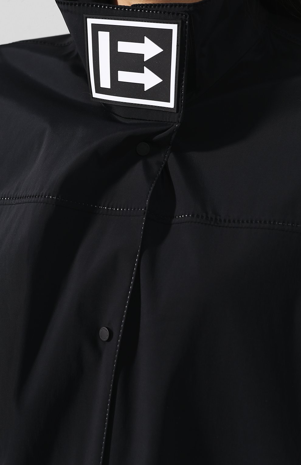 Куртка с воротником-стойкой OFF-WHITE черно-белого цвета по цене 78950 руб., арт. 0WEA156R19A390621001, фото 5 Куртка с воротником-стойкой OFF-WHITE, арт. 0WEA156R19A390621001, фото 5