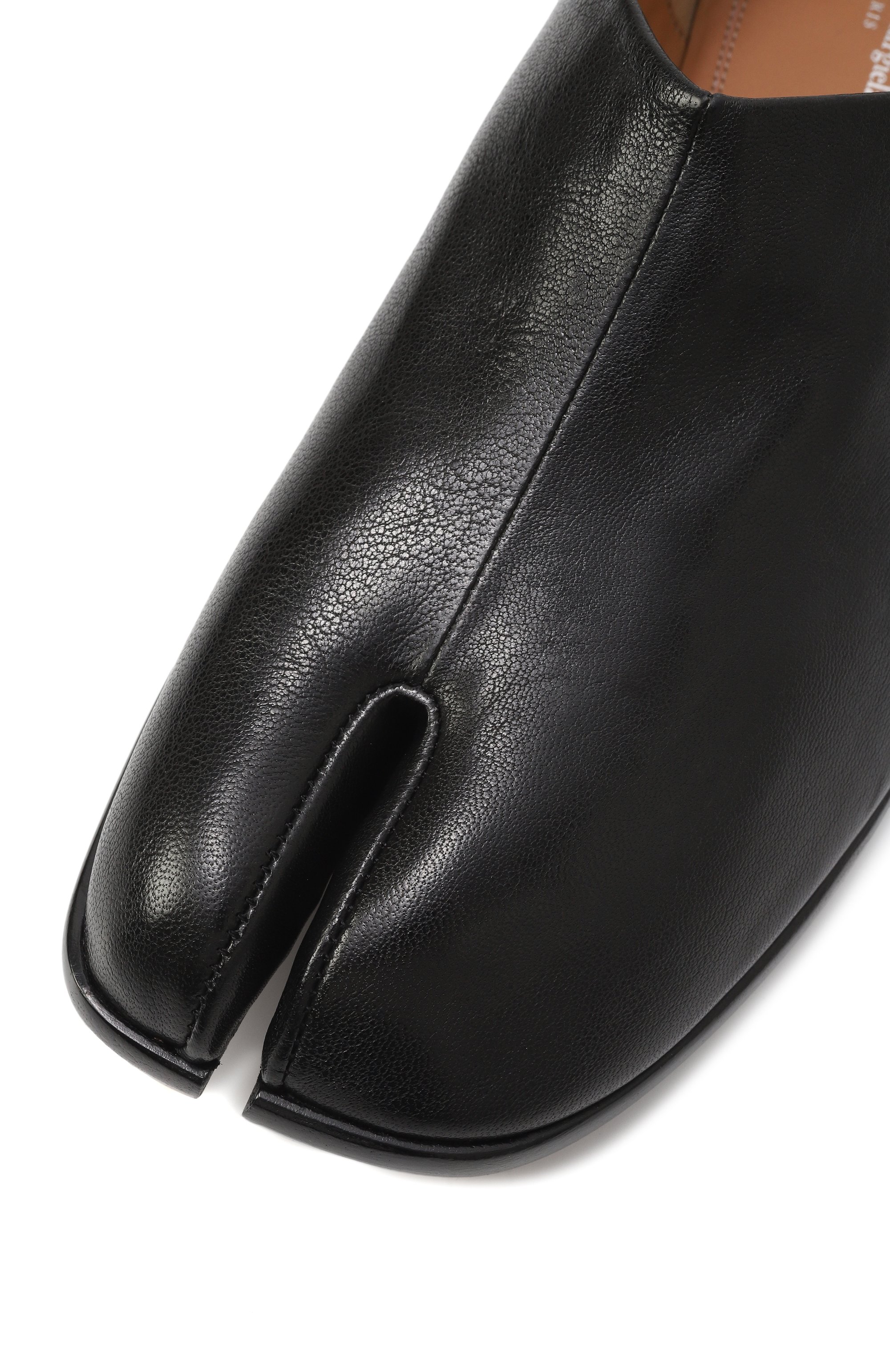 Кожаные лоферы tabi MAISON MARGIELA черного цвета по цене 98400 руб., арт. S58WR0033/P3753, фото 7 Кожаные лоферы tabi MAISON MARGIELA, арт. S58WR0033/P3753, фото 7