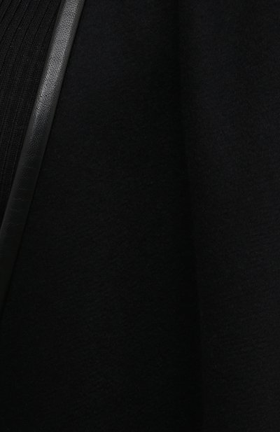 Шерстяная накидка SAINT LAURENT черного цвета по цене 346000 руб., арт. 634644/Y5B49, фото 5 Шерстяная накидка SAINT LAURENT, арт. 634644/Y5B49, фото 5