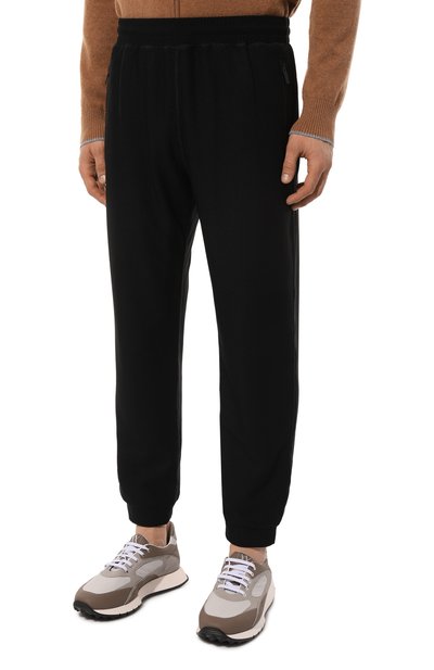 Джоггеры GIORGIO ARMANI черного цвета по цене 96350 руб., арт. 3DSP74/SJFJZ, фото 3 Джоггеры GIORGIO ARMANI, арт. 3DSP74/SJFJZ, фото 3