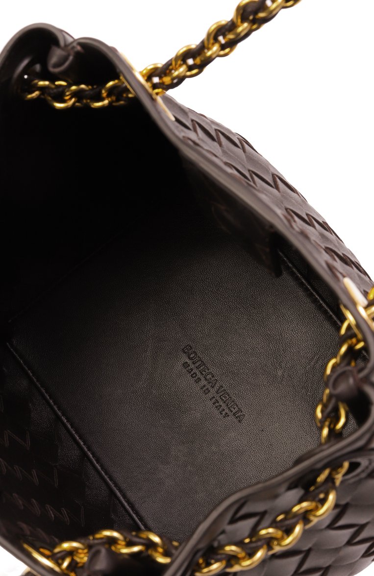 Женская сумка parachute small BOTTEGA VENETA темно-коричневого цвета, арт. 817175/V4SC5 | Фото 5 (Размер: small; Автоматизация ТО: Проставлено; Материал: Натуральная кожа; Автоматизация состава: Проставлено)