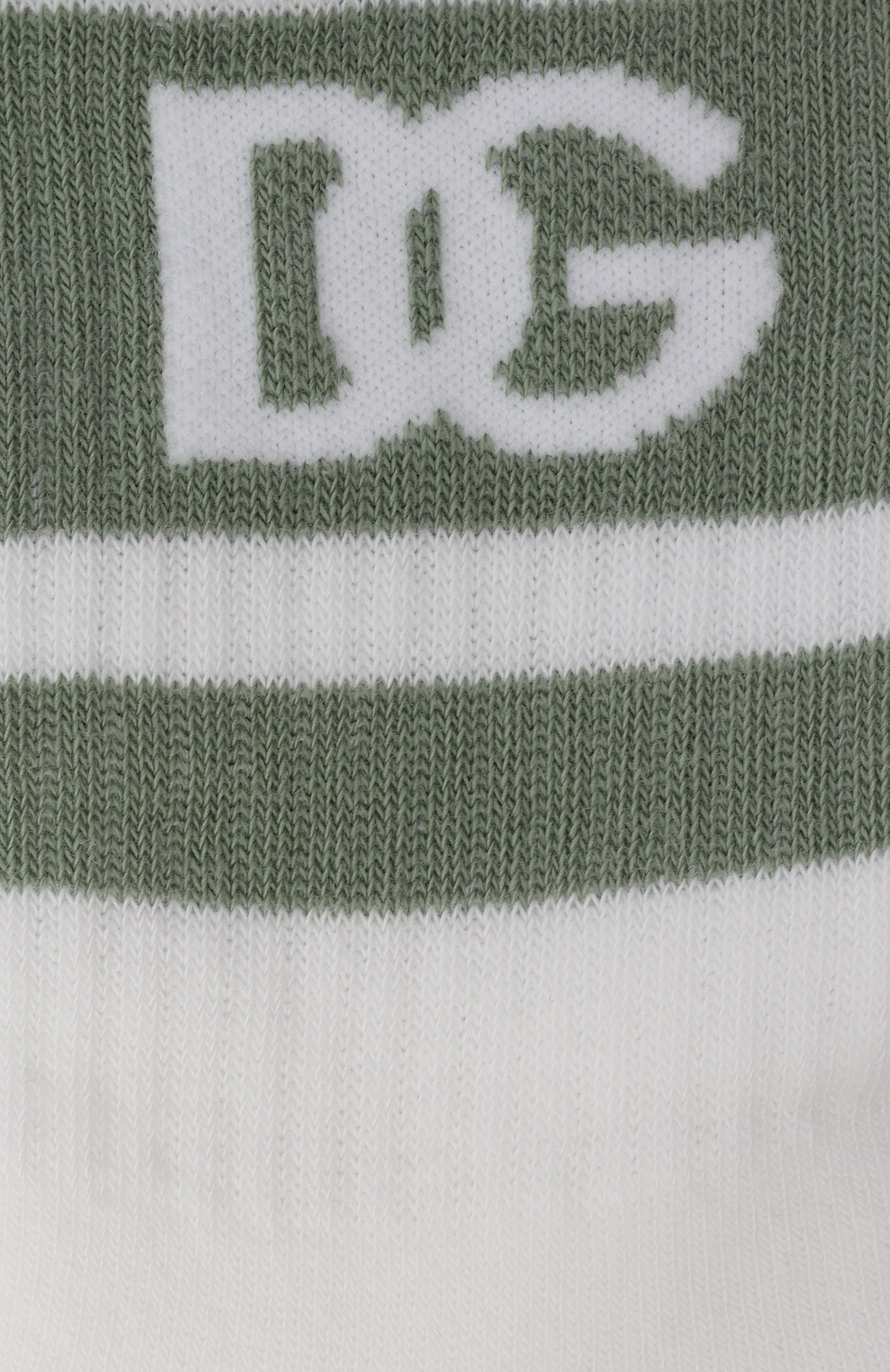 Хлопковые носки DOLCE & GABBANA светло-зеленого цвета по цене 9950 руб., арт. LBKAC5/JBCI6, фото 2 Хлопковые носки DOLCE & GABBANA, арт. LBKAC5/JBCI6, фото 2