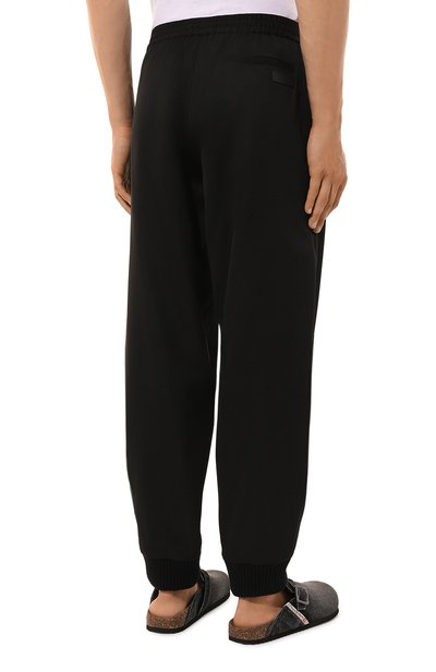 Джоггеры из шерсти и вискозы MOSCHINO черного цвета по цене 55950 руб., арт. A0311/7047, фото 4 Джоггеры из шерсти и вискозы MOSCHINO, арт. A0311/7047, фото 4