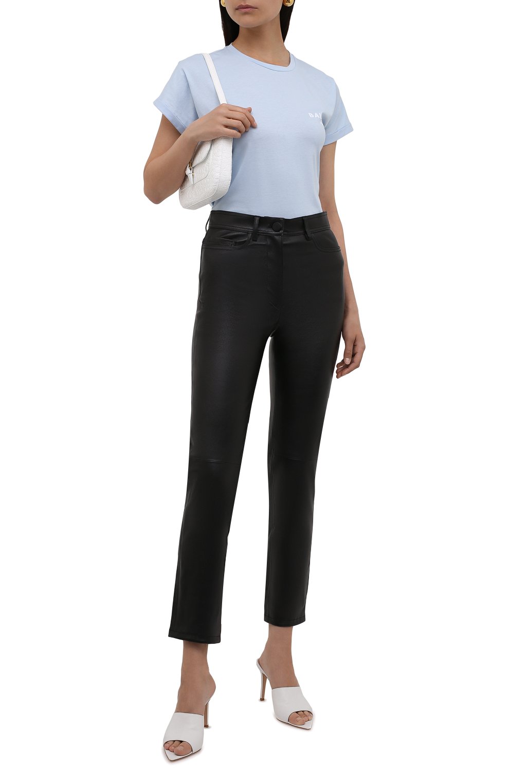 Хлопковая футболка BALMAIN светло-голубого цвета по цене 32950 руб., арт. WF1EF010/B013, фото 2 Хлопковая футболка BALMAIN, арт. WF1EF010/B013, фото 2