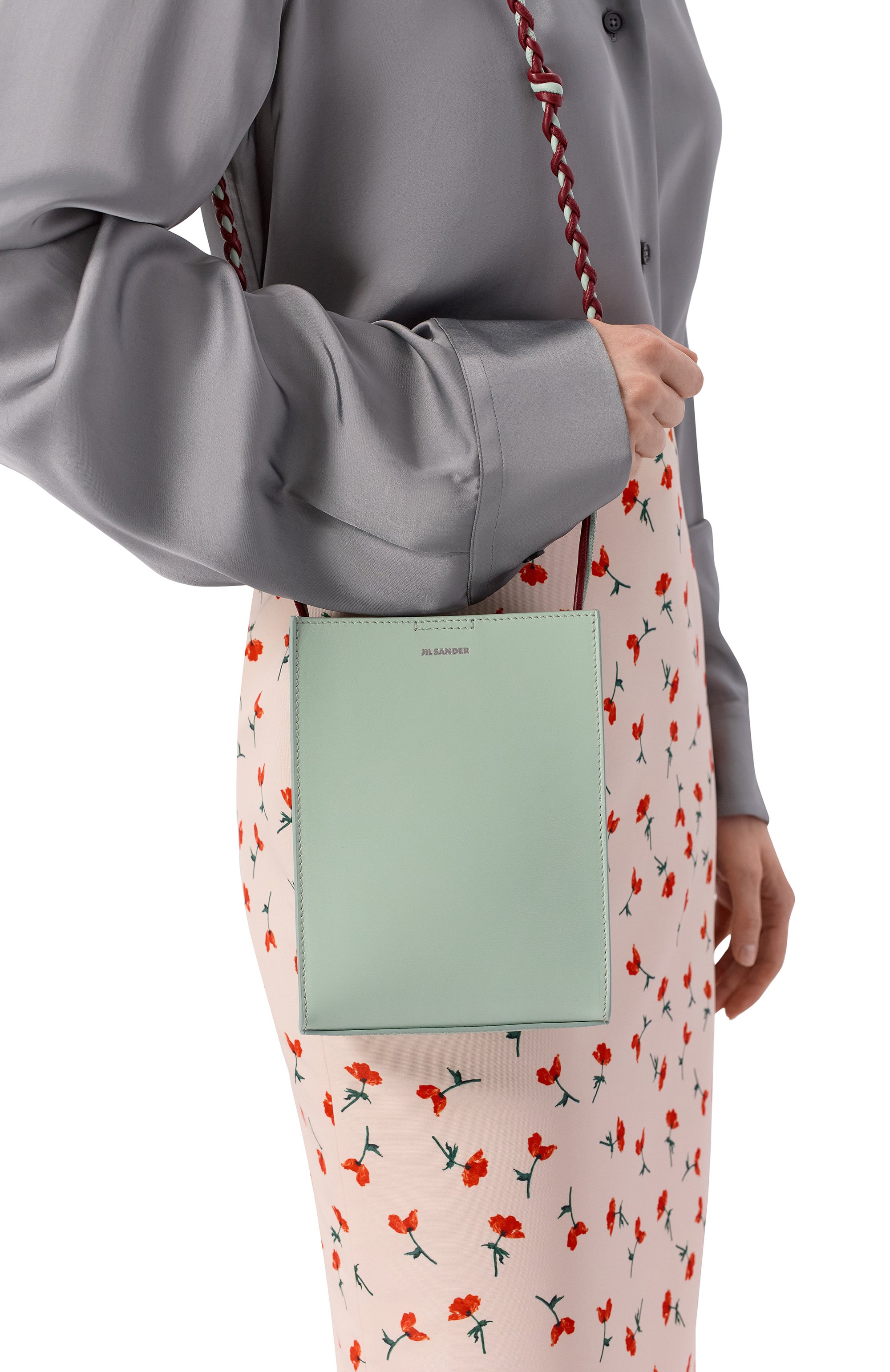Сумка tangle small JIL SANDER светло-зеленого цвета по цене 89950 руб., арт. J07WG0001/P9319, фото 2 Сумка tangle small JIL SANDER, арт. J07WG0001/P9319, фото 2