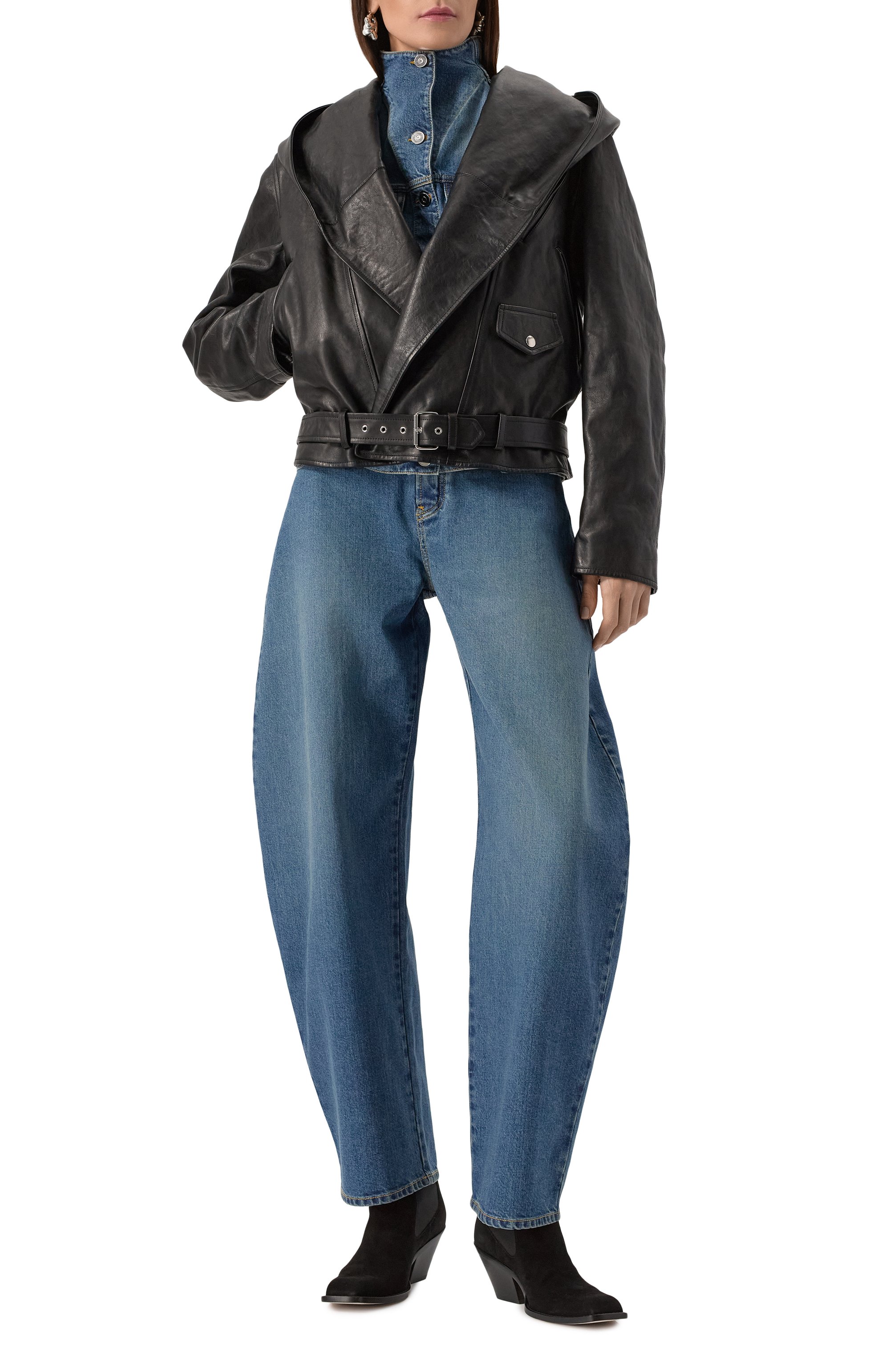 Джинсы ALAIA голубого цвета по цене 161000 руб., арт. AA9P0176T536A, фото 2 Джинсы ALAIA, арт. AA9P0176T536A, фото 2