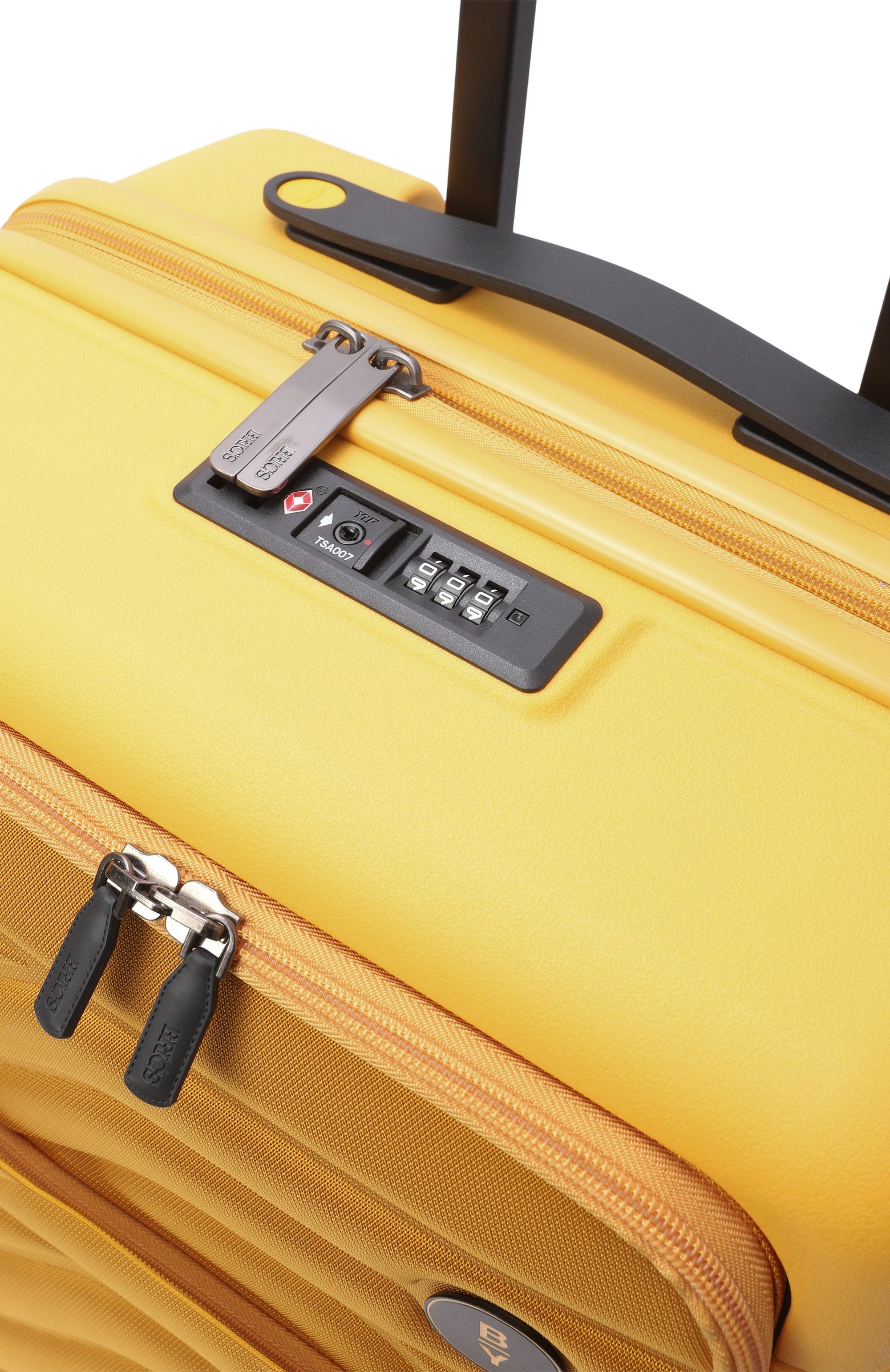 Чемодан b|y expandable carry-on BRIC`S желтого цвета по цене 35300 руб., арт. B1Y08428.171, фото 2 Чемодан b|y expandable carry-on BRIC`S, арт. B1Y08428.171, фото 2