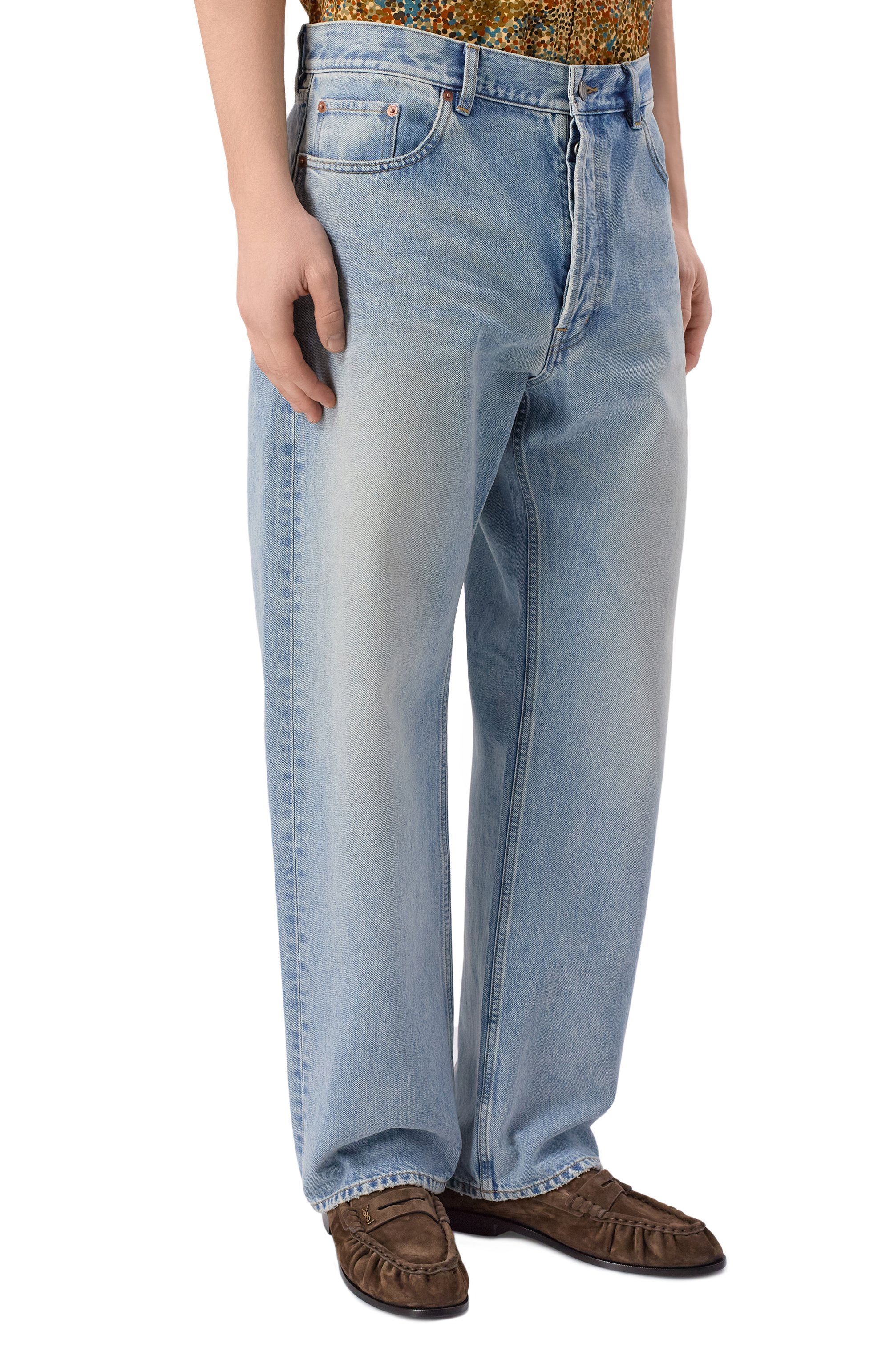 Джинсы SAINT LAURENT голубого цвета по цене 147500 руб., арт. 795478/Y35AQ, фото 3 Джинсы SAINT LAURENT, арт. 795478/Y35AQ, фото 3