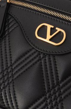 Женская сумка quiltie 67 VALENTINO черного цвета, арт. 6W2B0R03/IFE | Фото 3 (Материал сплава: Проставлено; Материал: Натуральная кожа; Драгоценные камни: Проставлено; Размер: small; Ремень/цепочка: На ремешке)
