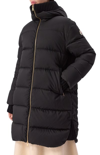 Пуховик blamont MONCLER черного цвета по цене 383000 руб., арт. 1C000-27-597WF, фото 3 Пуховик blamont MONCLER, арт. 1C000-27-597WF, фото 3