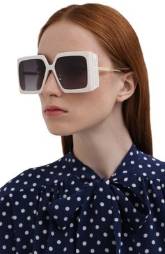 Женские солнцезащитные очки DIOR EYEWEAR белого цвета, арт. DI0RS0LAR S2U 95A1 | Фото 2 (Re-sync: On; Региональные ограничения белый список (Axapta Mercury): Не проставлено, RU; Нос: Не проставлено; Материал: Пластик; Тип очков: С/з; Очки форма: Квадратные; Оптика Гендер: оптика-женское)