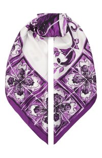 Фиолетовый