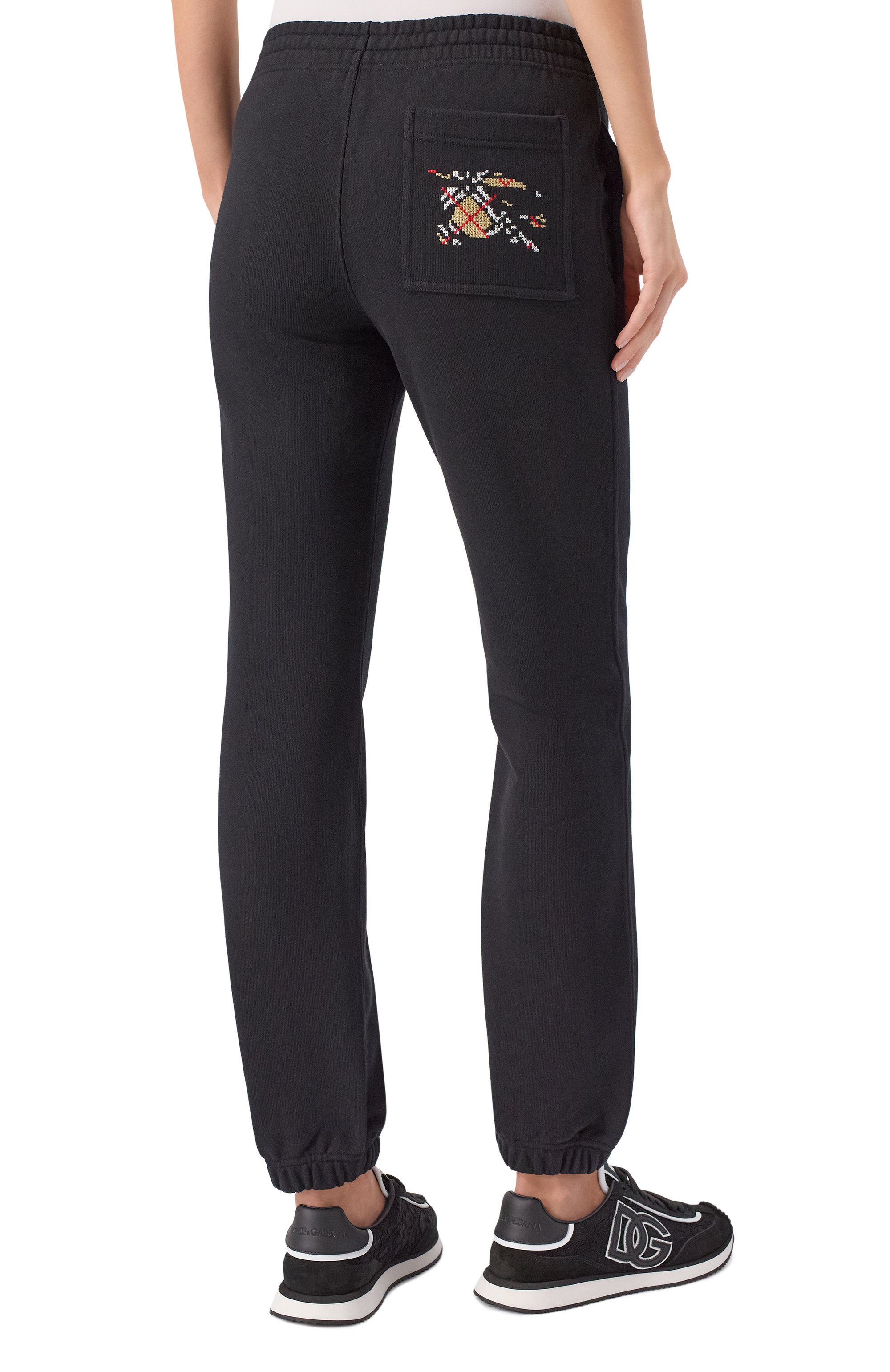 Хлопковые джоггеры BURBERRY черного цвета по цене 95450 руб., арт. 8110972, фото 4 Хлопковые джоггеры BURBERRY, арт. 8110972, фото 4