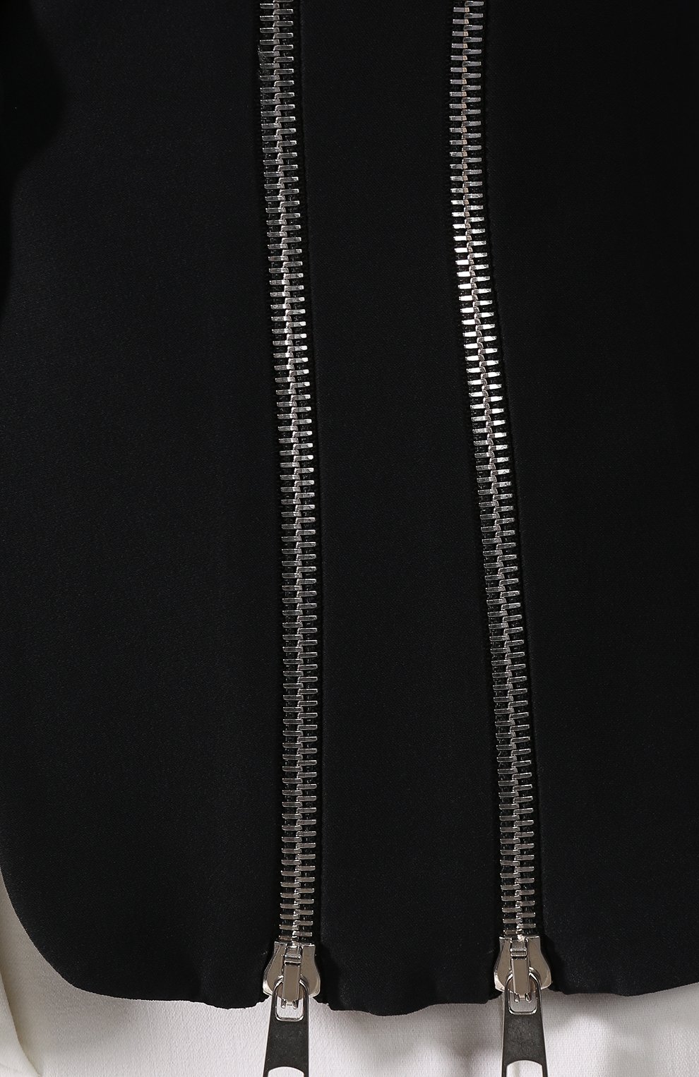 Жакет ALEXANDER MCQUEEN черного цвета по цене 395500 руб., арт. 593870/QEAAA, фото 5 Жакет ALEXANDER MCQUEEN, арт. 593870/QEAAA, фото 5