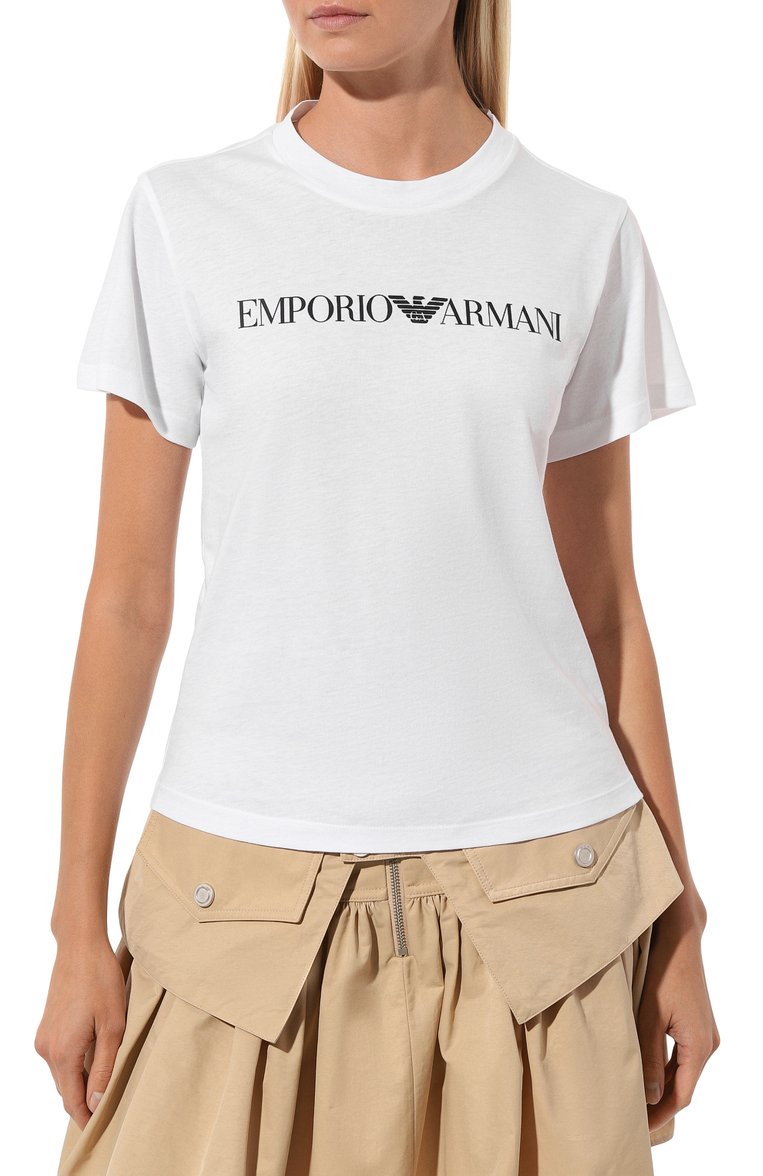 Женская хлопковая футболка EMPORIO ARMANI белого цвета, арт. 8N2T9C/2J53Z | Фото 3 (Рукава: Короткие; Длина (для топов): Стандартные; Принт: С принтом; Материал сплава: Проставлено; Материал внешний: Хлопок; Женское Кросс-КТ: Футболка-одежда; Драгоценные камни: Проставлено; Стили: Кэжуэл)