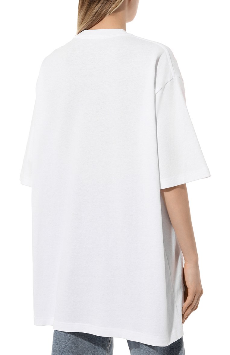 Женская хлопковая футболка ACNE STUDIOS белого цвета, арт. FA-UX-TSHI000190 | Фото 4 (Материал внешний: Хлопок; Длина (для топов): Удлиненные; Рукава: 3/4; Стили: Кэжуэл; Принт: С принтом)