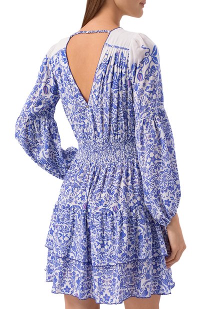 Платье из вискозы POUPETTE ST BARTH синего цвета по цене 44750 руб., арт. W9CR26NVPTWU, фото 3 Платье из вискозы POUPETTE ST BARTH, арт. W9CR26NVPTWU, фото 3