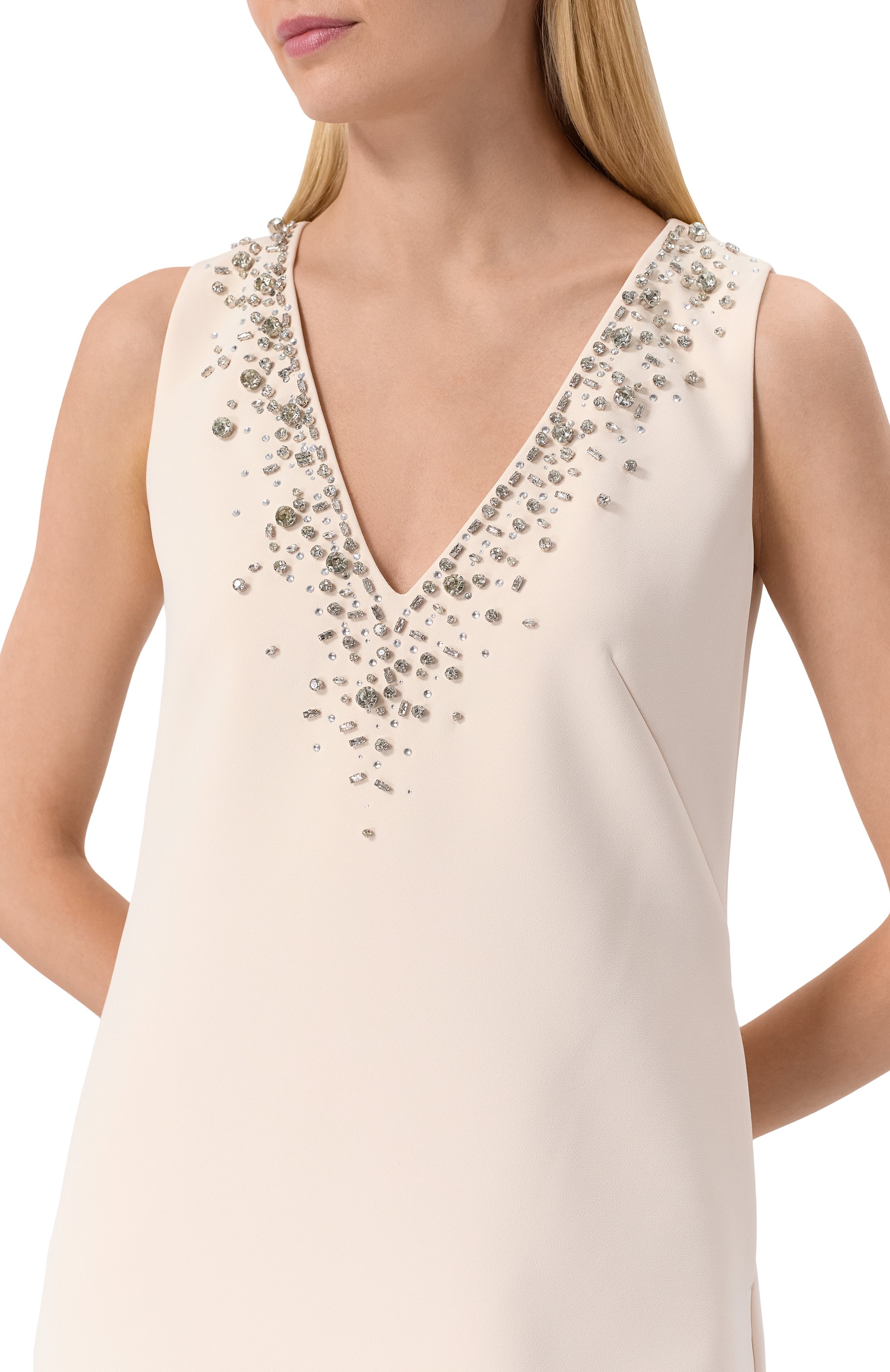 Платье с отделкой стразами LIU JO светло-бежевого цвета по цене 48190 руб., арт. CA5078T2527, фото 5 Платье с отделкой стразами LIU JO, арт. CA5078T2527, фото 5