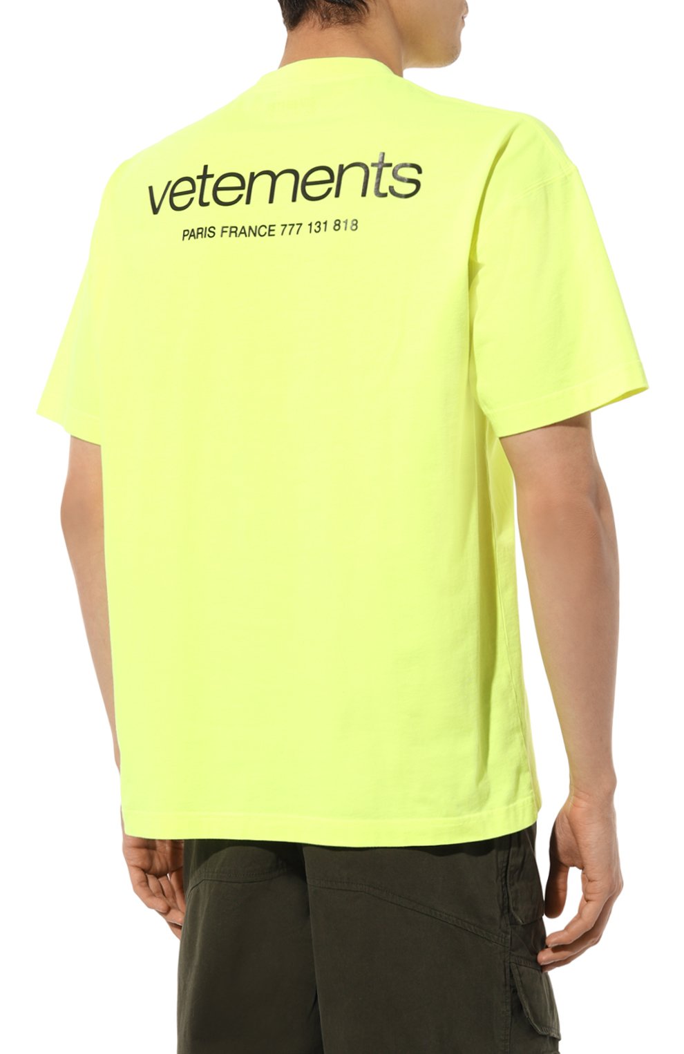 Хлопковая футболка VETEMENTS желтого цвета по цене 43950 руб., арт. UE64TR150Y, фото 8 Хлопковая футболка VETEMENTS, арт. UE64TR150Y, фото 8