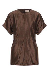 Коричневый