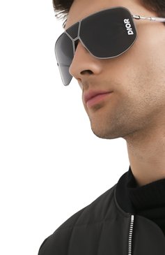 Женские солнцезащитные очки DIOR EYEWEAR серого цвета, арт. DI0RULTRA KJ1 | Фото 3 (Кросс-КТ: С/з-унисекс; Региональные ограничения белый список (Axapta Mercury): Не проставлено, RU; Нос: Не проставлено; Тип очков: С/з; Очки форма: Маска; Оптика Гендер: оптика-унисекс)