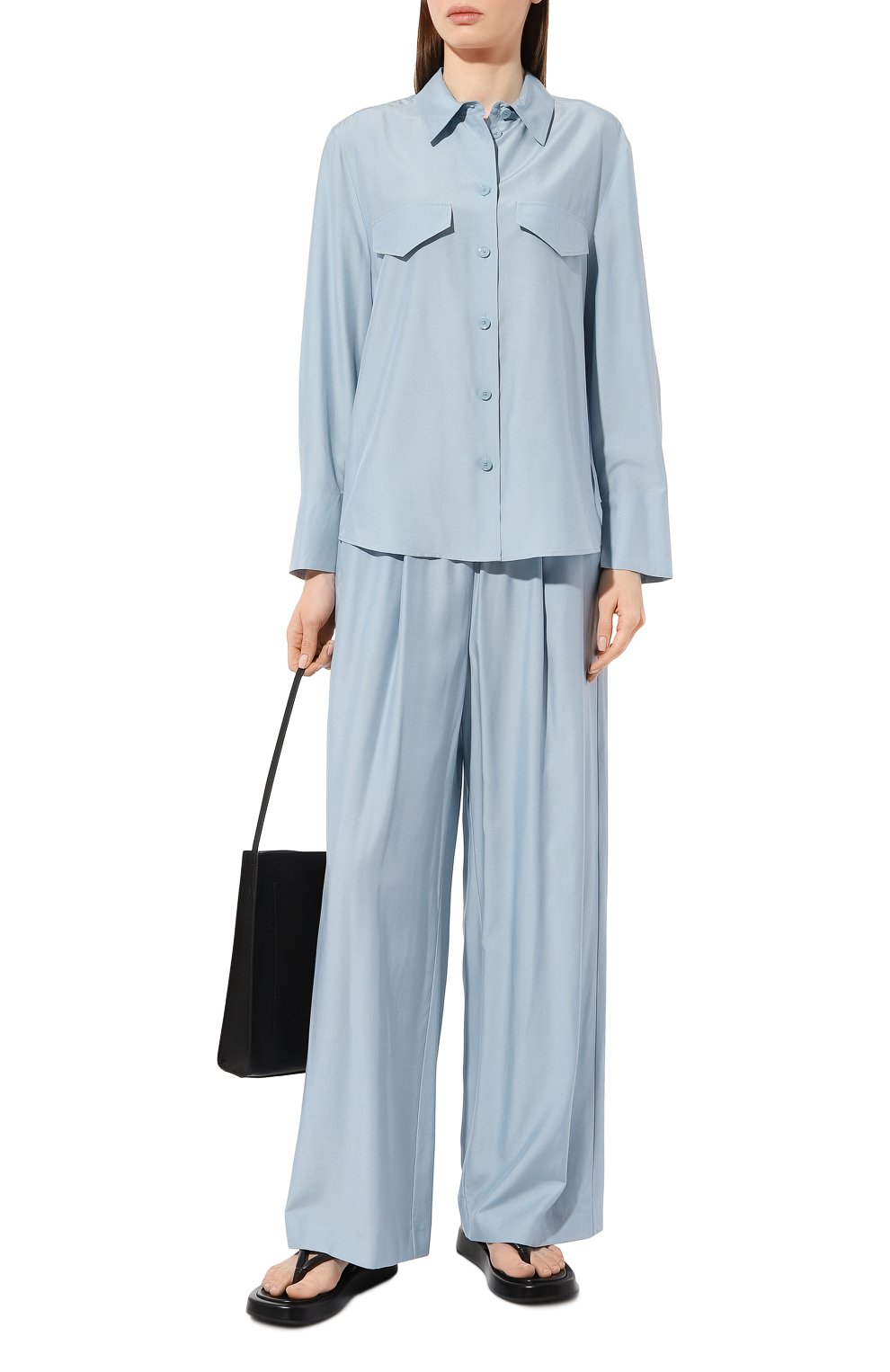 Брюки из вискозы и шелка WINDSOR голубого цвета по цене 48300 руб., арт. 52 DH152H 10014352, фото 2 Брюки из вискозы и шелка WINDSOR, арт. 52 DH152H 10014352, фото 2