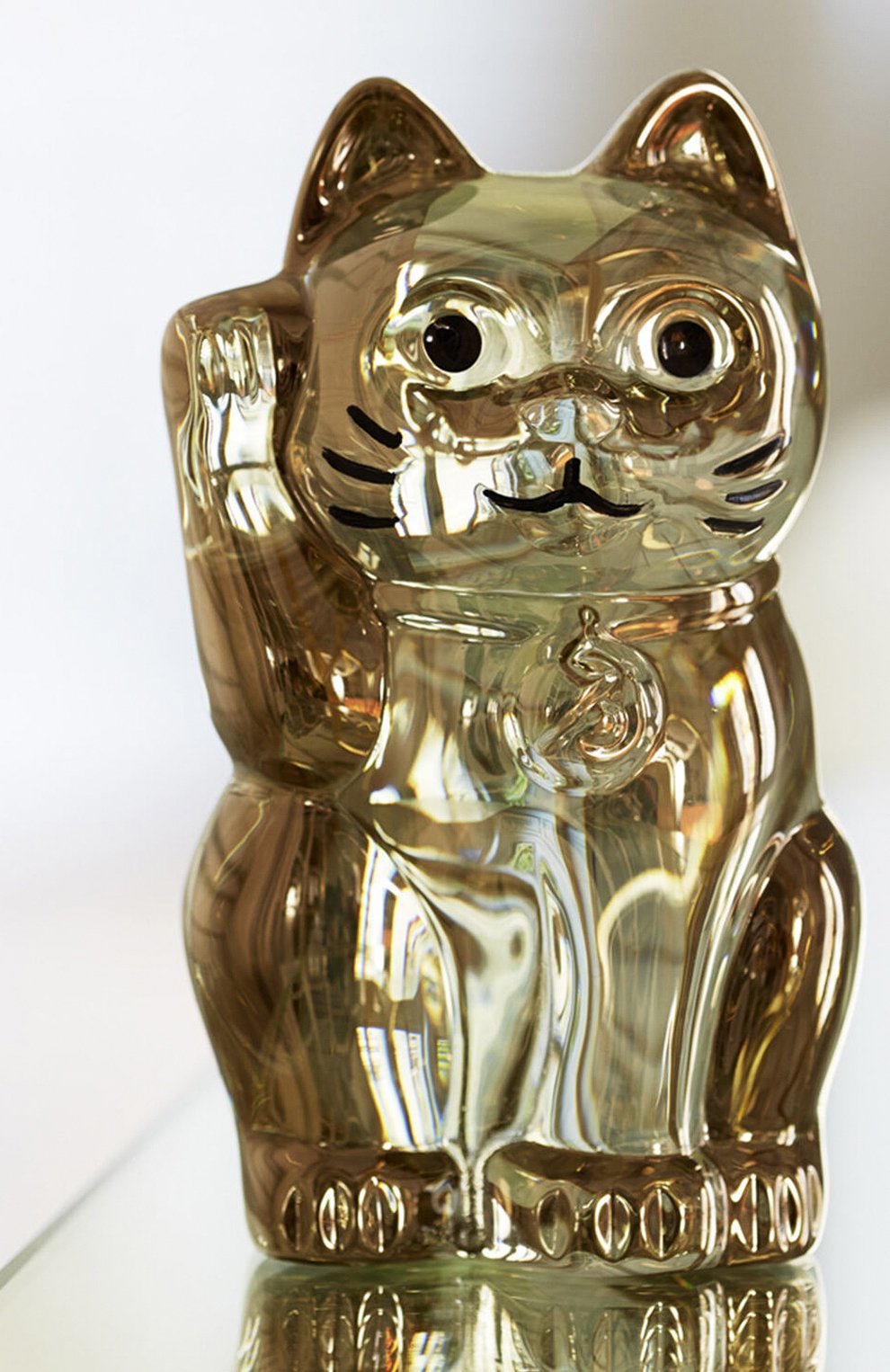 Статуэтка chat porte-bonheur BACCARAT золотого цвета по цене 82450 руб., арт. 2 612 997, фото 2 Статуэтка chat porte-bonheur BACCARAT, арт. 2 612 997, фото 2